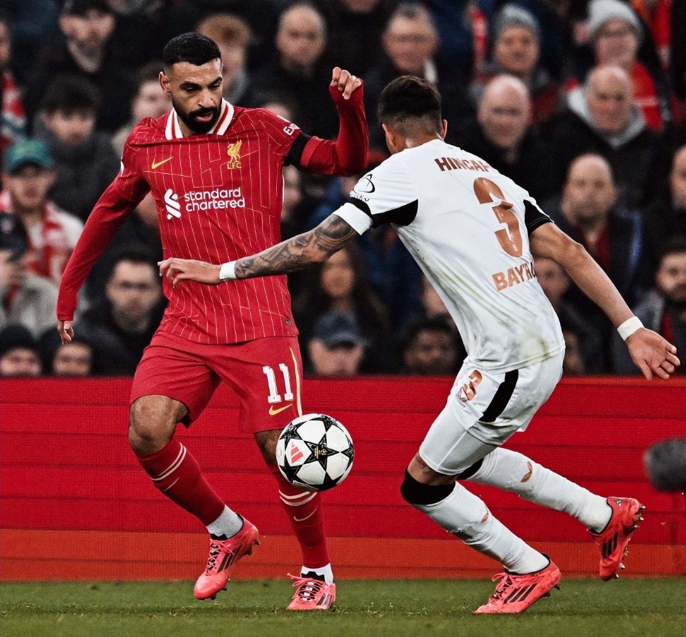 爱游戏官网-利物浦横扫英格兰，佩德里惊艳四座